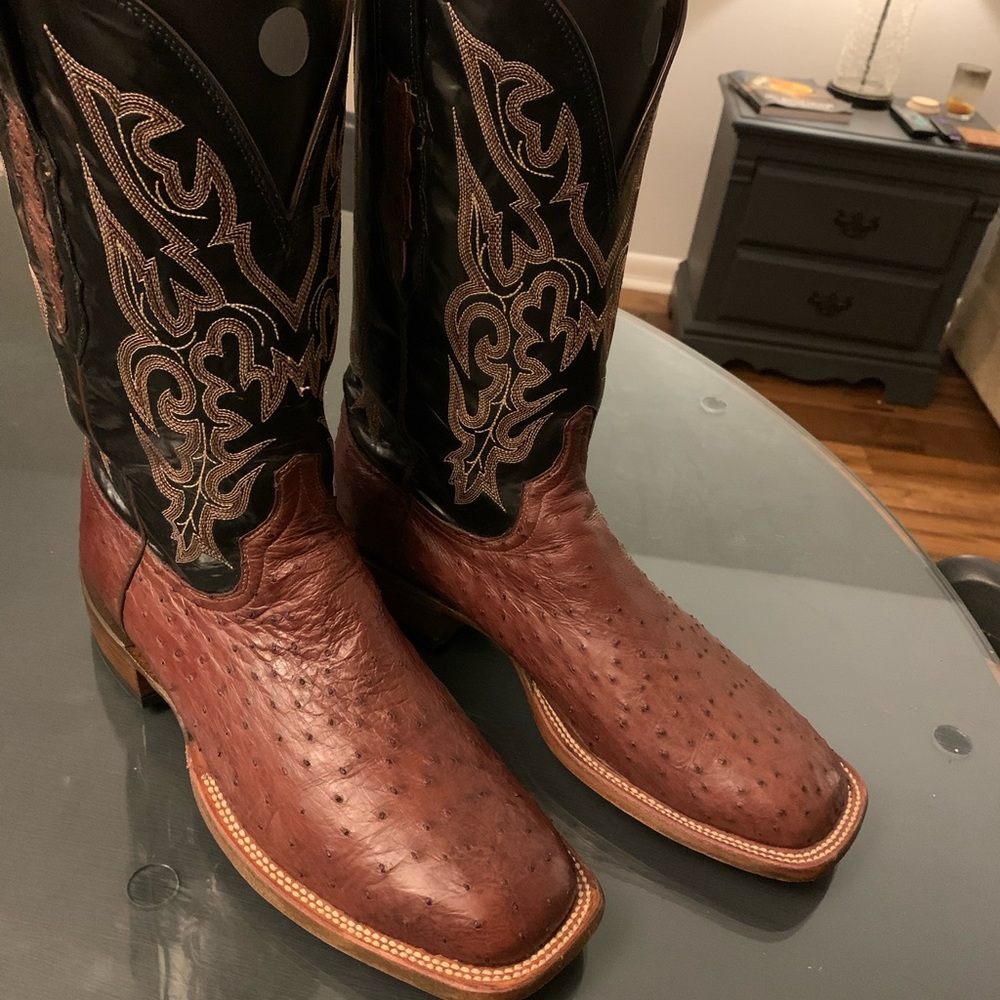 Lucchese 11D Ostrich Full Quill Square Toe Cowboy Boots